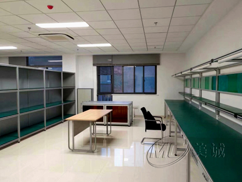 浙江鋁型材廠家生產(chǎn)的防靜電工作臺，和江蘇有什么不一樣？