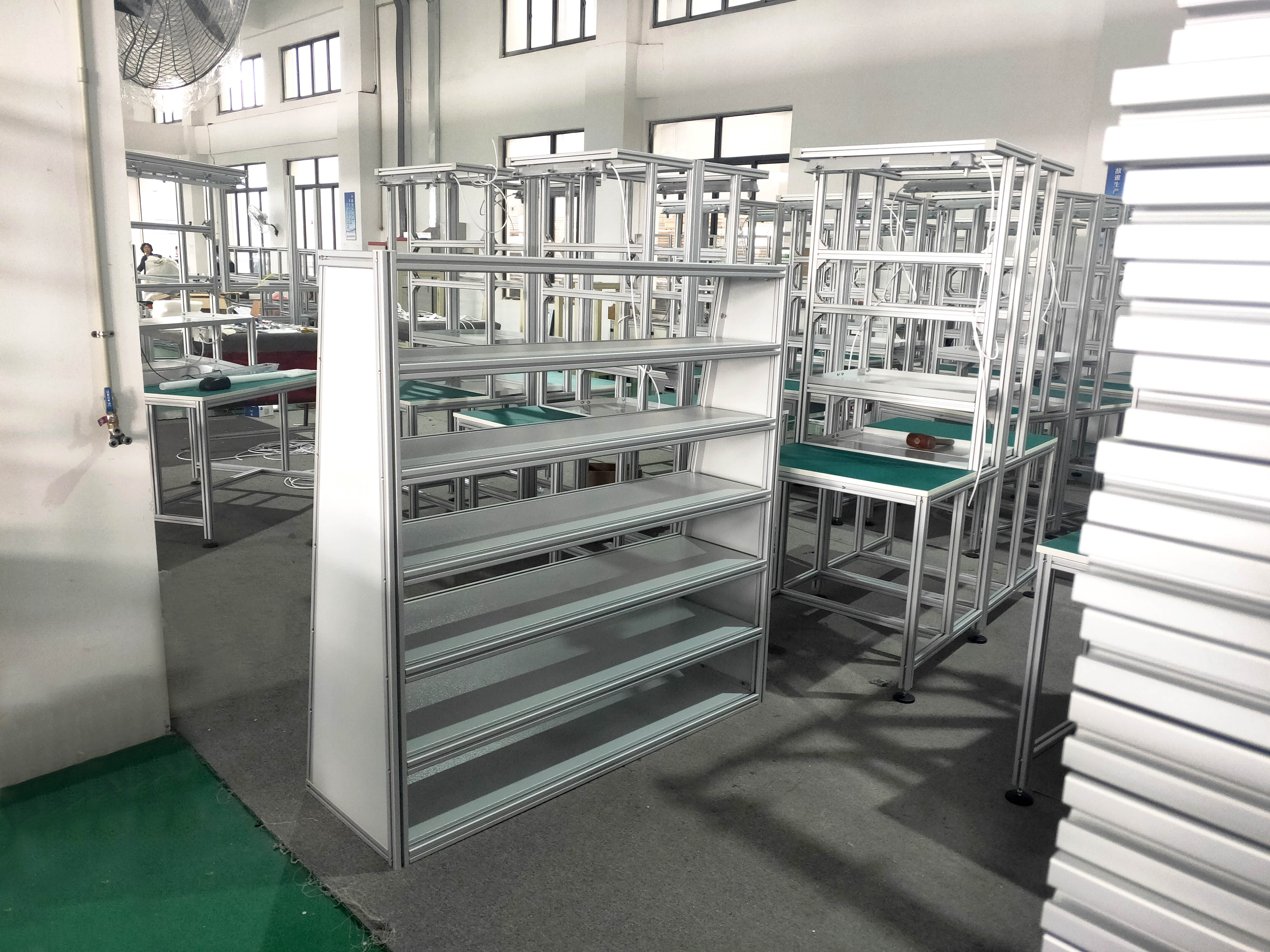 泰州鋁合金框架廠家，用8080型材搭建哪類框架？