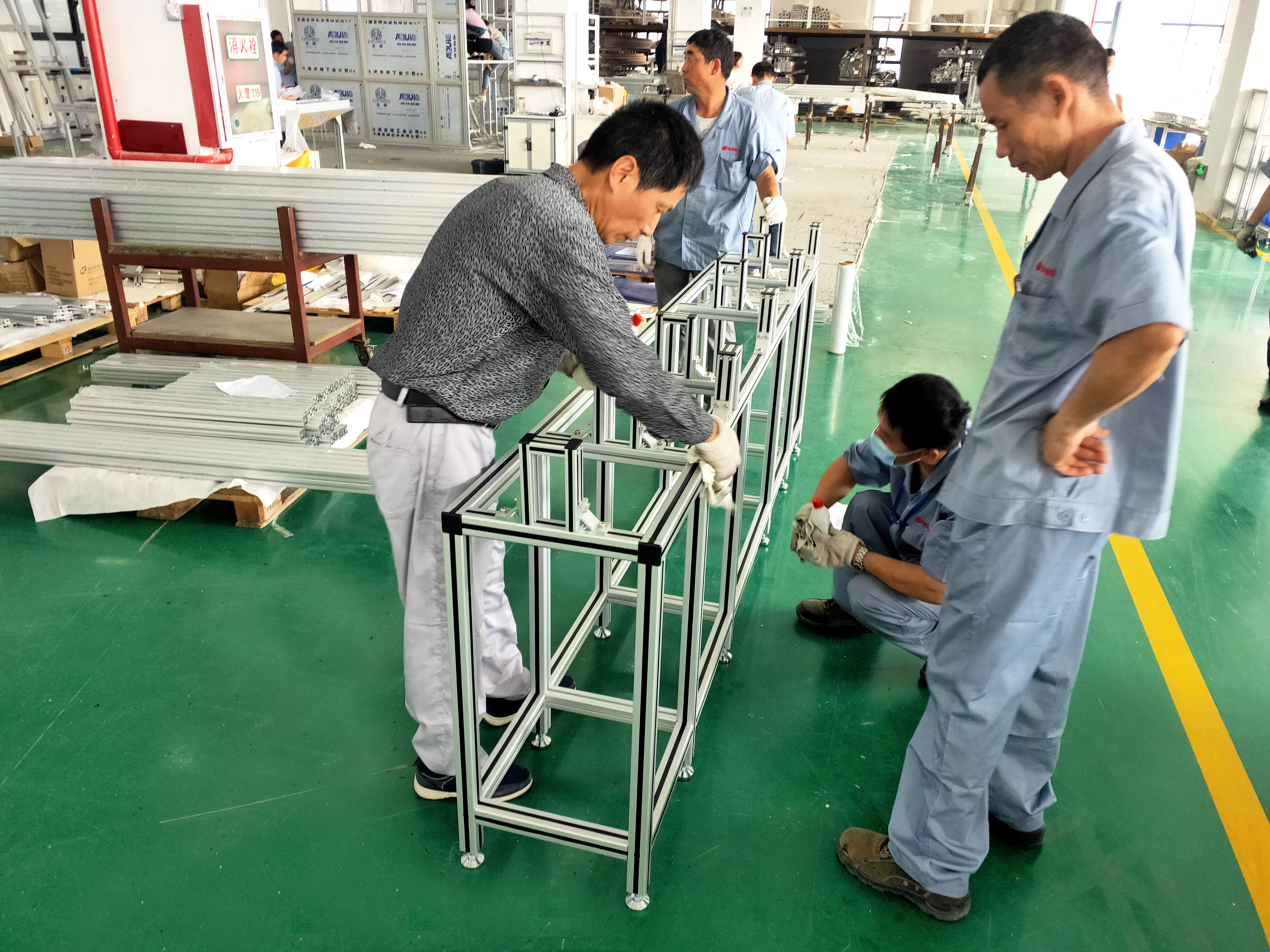 工業(yè)鋁型材圍欄，不同客戶(hù)的加工方案